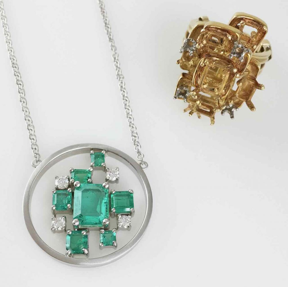 emerald-diamond-gold-circle-pendant-transformed-4A